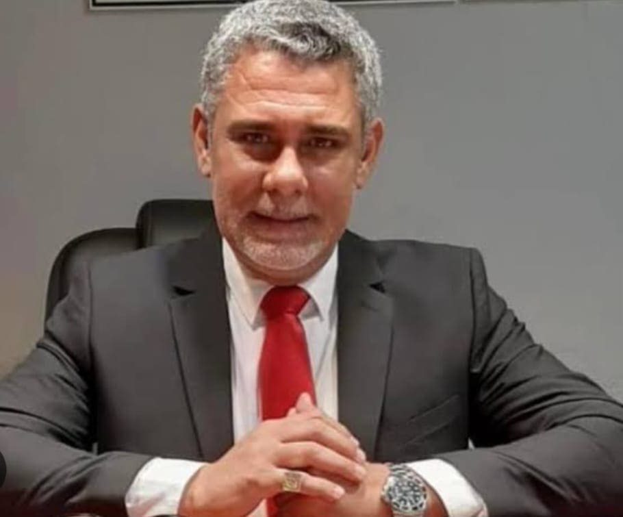 BOMBA C.T. DO GALO PENHORADO.