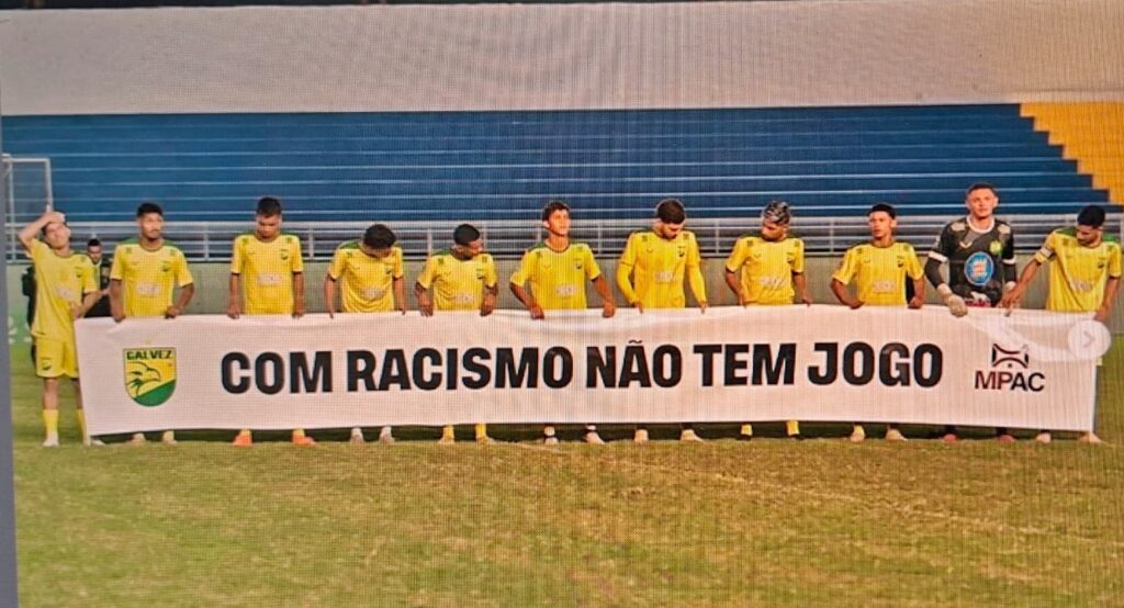 NAUAS DERROTA  HUMAITÁ 2 X 1 – Técnino Kinho Brito reclama do gramado do Florestão